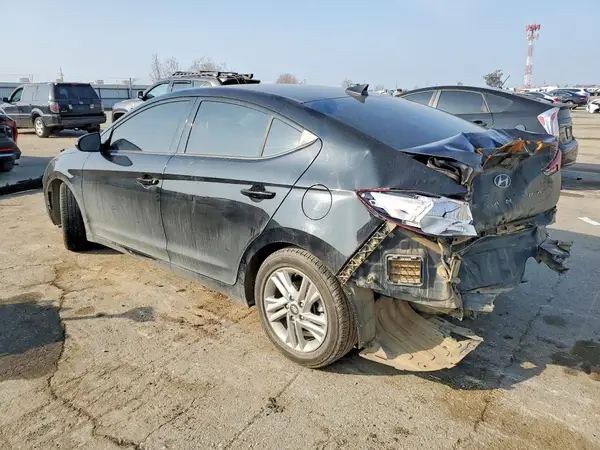 5NPD84LF9LH597965 2020 HYUNDAI ELANTRA - Image 2