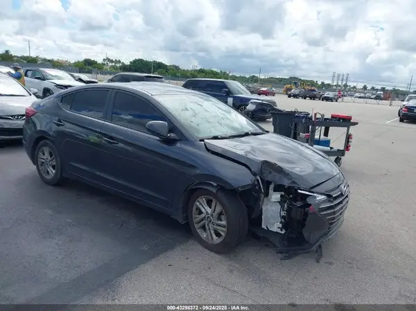 5NPD84LF9LH598601 2020 HYUNDAI ELANTRA - Image 1