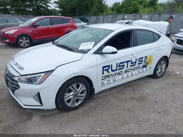 5NPD84LF9LH599246 2020 HYUNDAI ELANTRA - Image 2