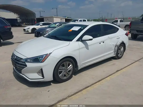 5NPD84LF9LH611010 2020 HYUNDAI ELANTRA - Image 2