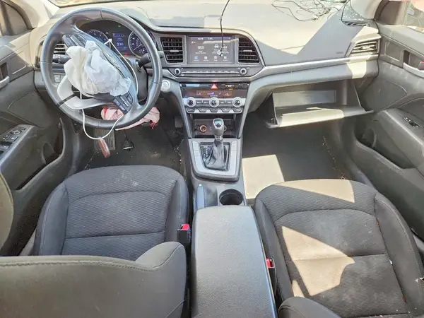 5NPD84LF9LH617938 2020 HYUNDAI ELANTRA - Image 8
