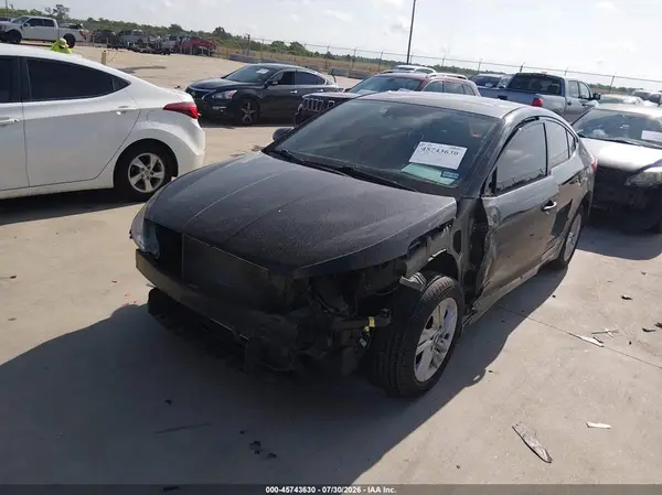 5NPD84LF9LH623593 2020 HYUNDAI ELANTRA - Image 2