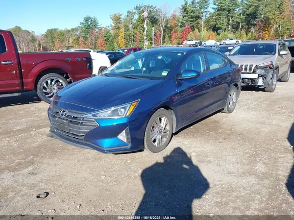 5NPD84LF9LH625747 2020 HYUNDAI ELANTRA - Image 2