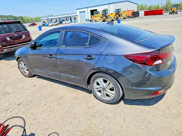 5NPD84LF9LH626011 2020 HYUNDAI ELANTRA - Image 2
