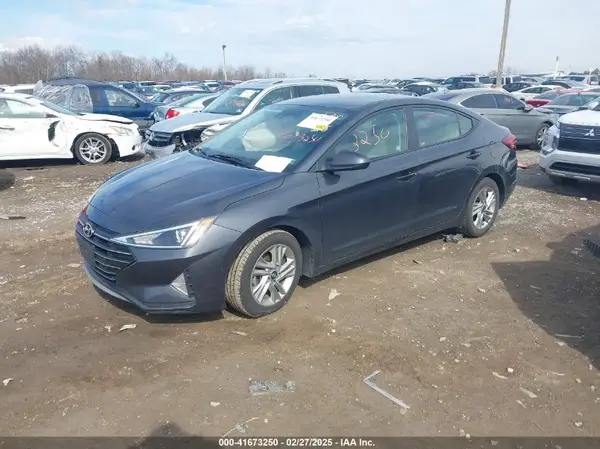 5NPD84LF9LH627868 2020 HYUNDAI ELANTRA - Image 2