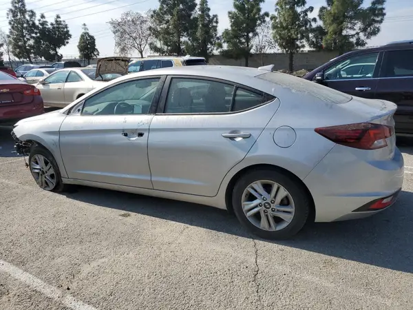 5NPD84LF9LH631760 2020 HYUNDAI ELANTRA - Image 2