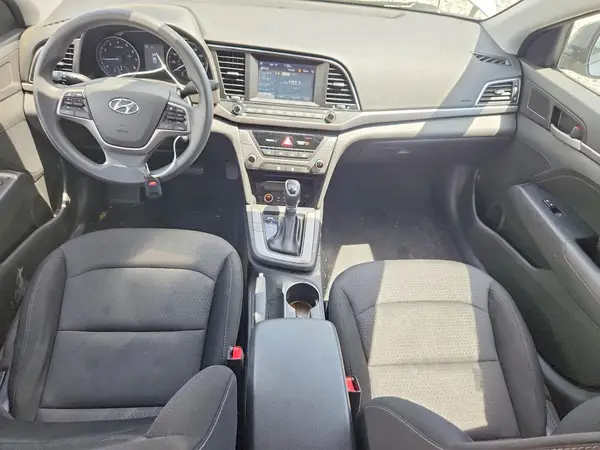 5NPD84LFJH3466200 2017 HYUNDAI ELANTRA - Image 8