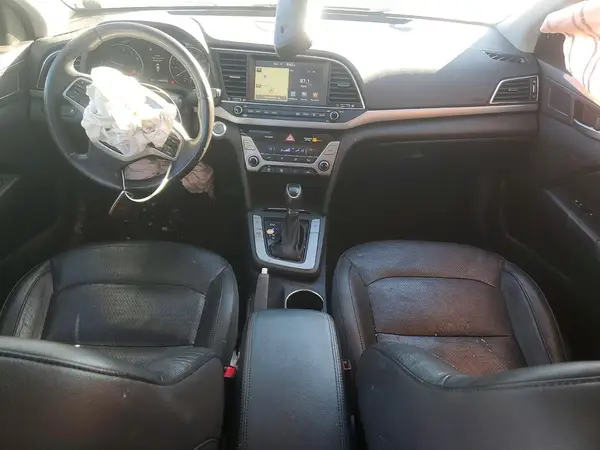 5NPD84LFXHH001141 2017 HYUNDAI ELANTRA - Image 8