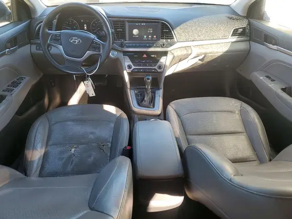 5NPD84LFXHH002533 2017 HYUNDAI ELANTRA - Image 8