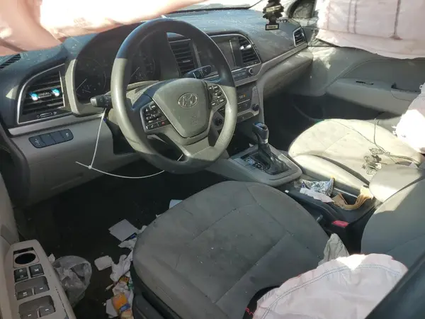 5NPD84LFXHH003732 2017 HYUNDAI ELANTRA - Image 8