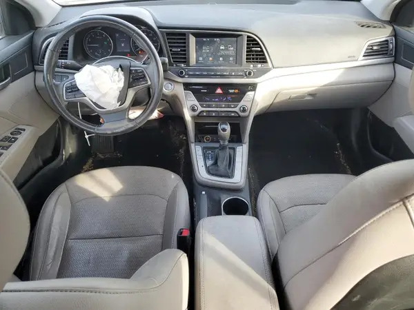 5NPD84LFXHH007277 2017 HYUNDAI ELANTRA - Image 8