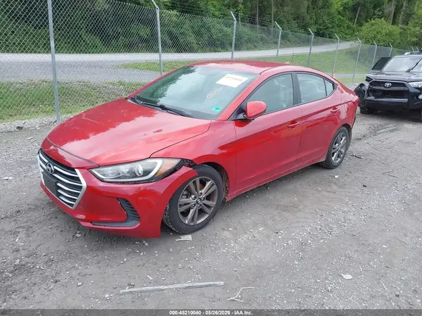 5NPD84LFXHH009353 2017 HYUNDAI ELANTRA - Image 2