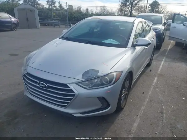 5NPD84LFXHH012592 2017 HYUNDAI ELANTRA - Image 2