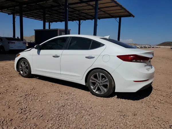 5NPD84LFXHH013144 2017 HYUNDAI ELANTRA - Image 2