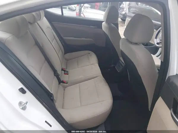 5NPD84LFXHH014472 2017 HYUNDAI ELANTRA - Image 8