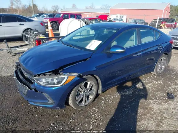 5NPD84LFXHH015475 2017 HYUNDAI ELANTRA - Image 2