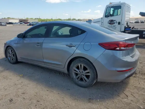 5NPD84LFXHH015783 2017 HYUNDAI ELANTRA - Image 2
