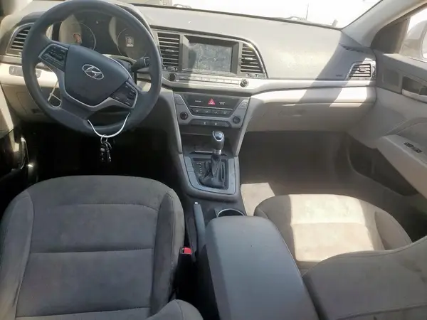 5NPD84LFXHH015783 2017 HYUNDAI ELANTRA - Image 8