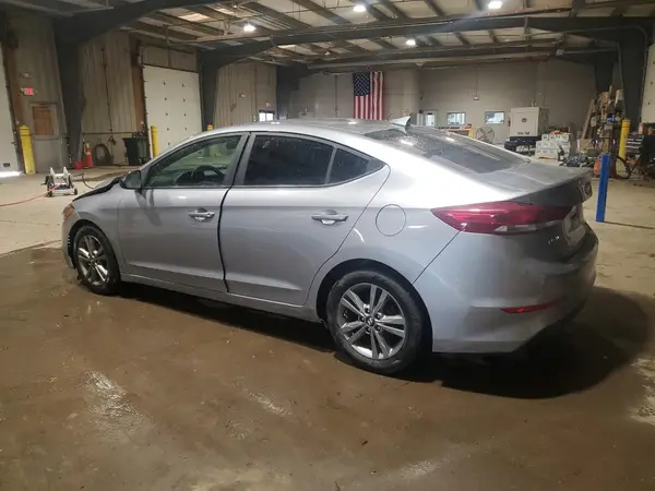 5NPD84LFXHH015802 2017 HYUNDAI ELANTRA - Image 2