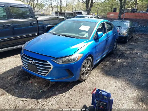5NPD84LFXHH015928 2017 HYUNDAI ELANTRA - Image 2