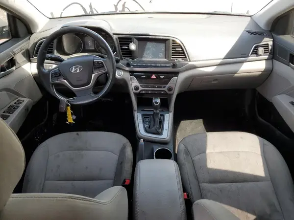 5NPD84LFXHH017517 2017 HYUNDAI ELANTRA - Image 8