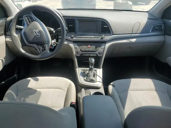 5NPD84LFXHH019526 2017 HYUNDAI ELANTRA - Image 8
