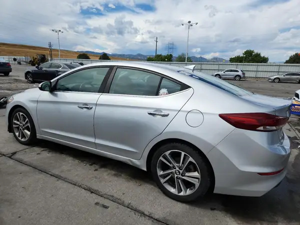 5NPD84LFXHH021454 2017 HYUNDAI ELANTRA - Image 2