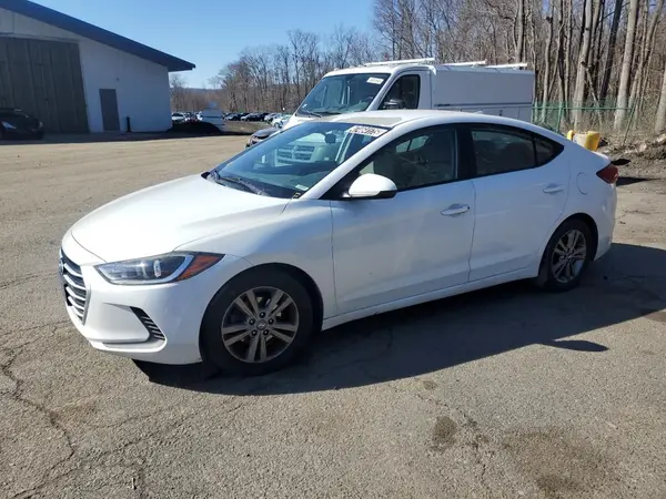 5NPD84LFXHH022474 2017 HYUNDAI ELANTRA - Image 1