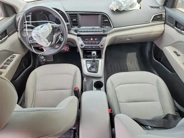 5NPD84LFXHH023978 2017 HYUNDAI ELANTRA - Image 8