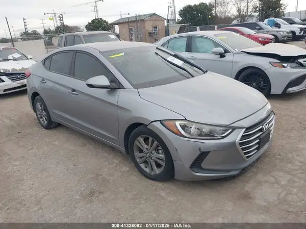 5NPD84LFXHH024967 2017 HYUNDAI ELANTRA - Image 1