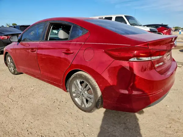 5NPD84LFXHH025780 2017 HYUNDAI ELANTRA - Image 2