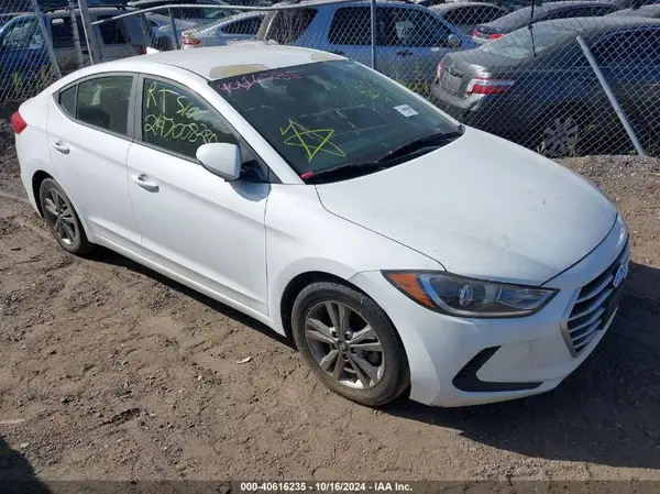 5NPD84LFXHH026556 2017 HYUNDAI ELANTRA - Image 1