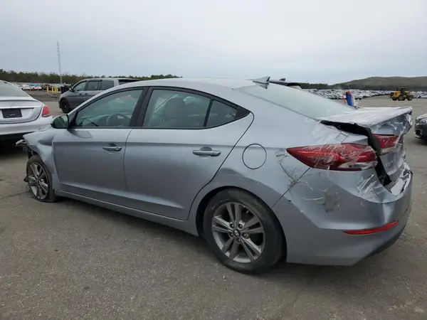 5NPD84LFXHH027187 2017 HYUNDAI ELANTRA - Image 2