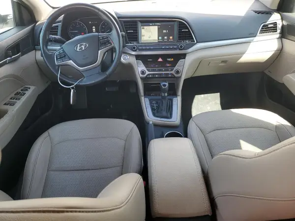 5NPD84LFXHH027870 2017 HYUNDAI ELANTRA - Image 8