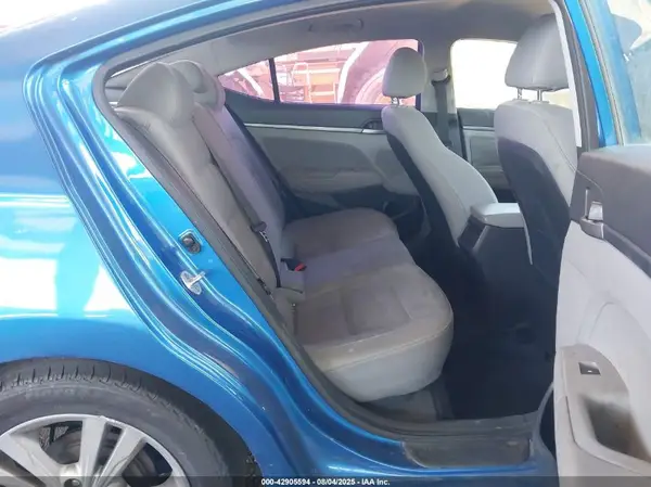 5NPD84LFXHH030753 2017 HYUNDAI ELANTRA - Image 8