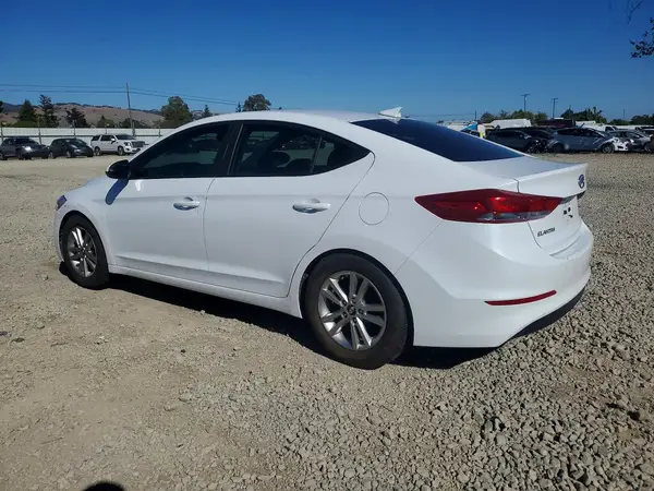 5NPD84LFXHH033202 2017 HYUNDAI ELANTRA - Image 2