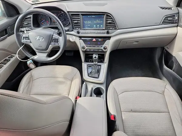 5NPD84LFXHH035287 2017 HYUNDAI ELANTRA - Image 8