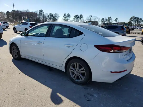 5NPD84LFXHH036388 2017 HYUNDAI ELANTRA - Image 2