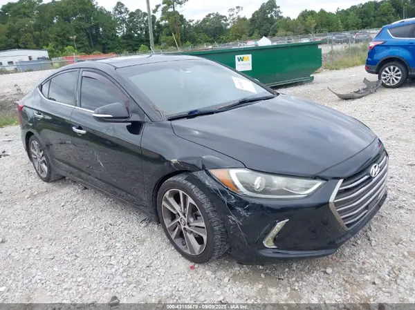 5NPD84LFXHH036536 2017 HYUNDAI ELANTRA - Image 1
