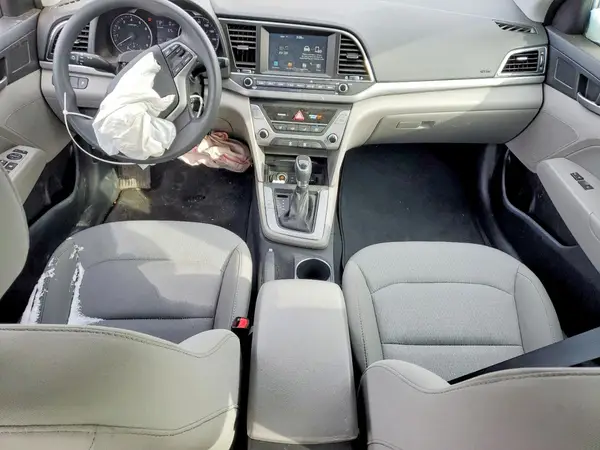 5NPD84LFXHH036925 2017 HYUNDAI ELANTRA - Image 8