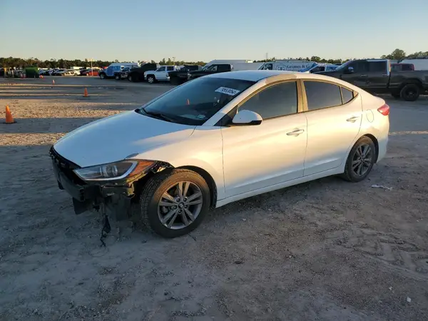 5NPD84LFXHH036973 2017 HYUNDAI ELANTRA - Image 1