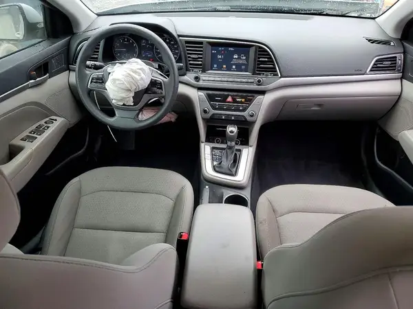 5NPD84LFXHH038884 2017 HYUNDAI ELANTRA - Image 8