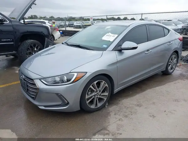 5NPD84LFXHH042594 2017 HYUNDAI ELANTRA - Image 2