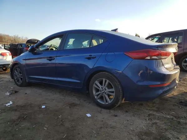 5NPD84LFXHH044121 2017 HYUNDAI ELANTRA - Image 2