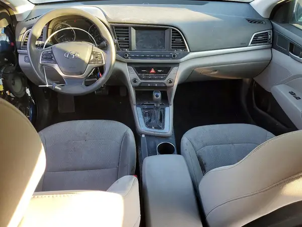 5NPD84LFXHH044121 2017 HYUNDAI ELANTRA - Image 8
