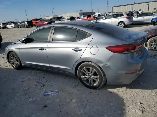 5NPD84LFXHH044202 2017 HYUNDAI ELANTRA - Image 2