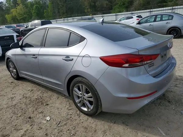 5NPD84LFXHH048962 2017 HYUNDAI ELANTRA - Image 2