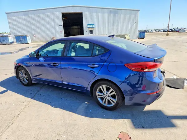 5NPD84LFXHH049173 2017 HYUNDAI ELANTRA - Image 2