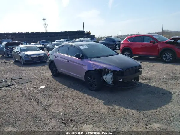 5NPD84LFXHH050047 2017 HYUNDAI ELANTRA - Image 1