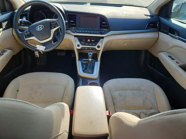 5NPD84LFXHH050999 2017 HYUNDAI ELANTRA - Image 8
